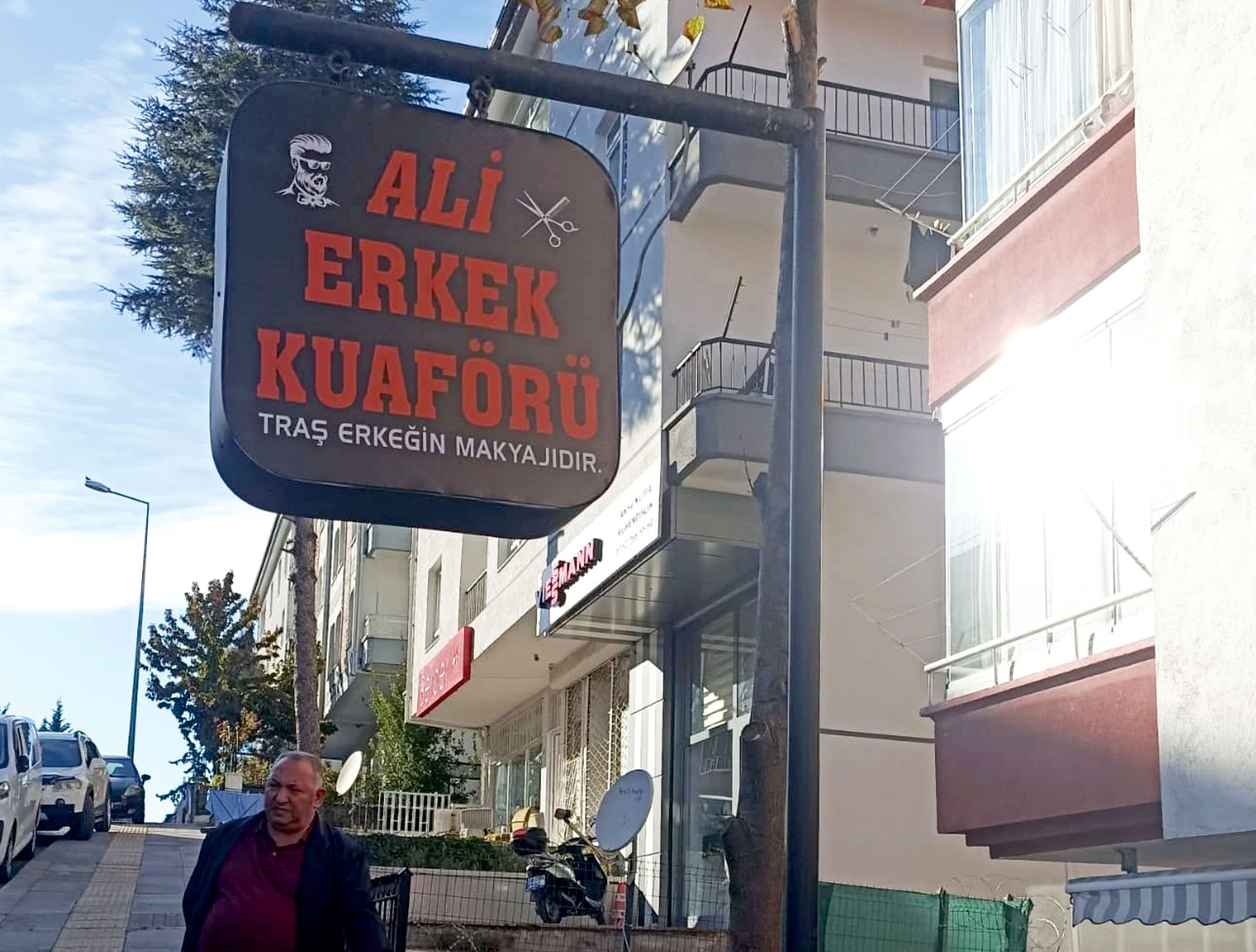 Dükkan Önü Tabela